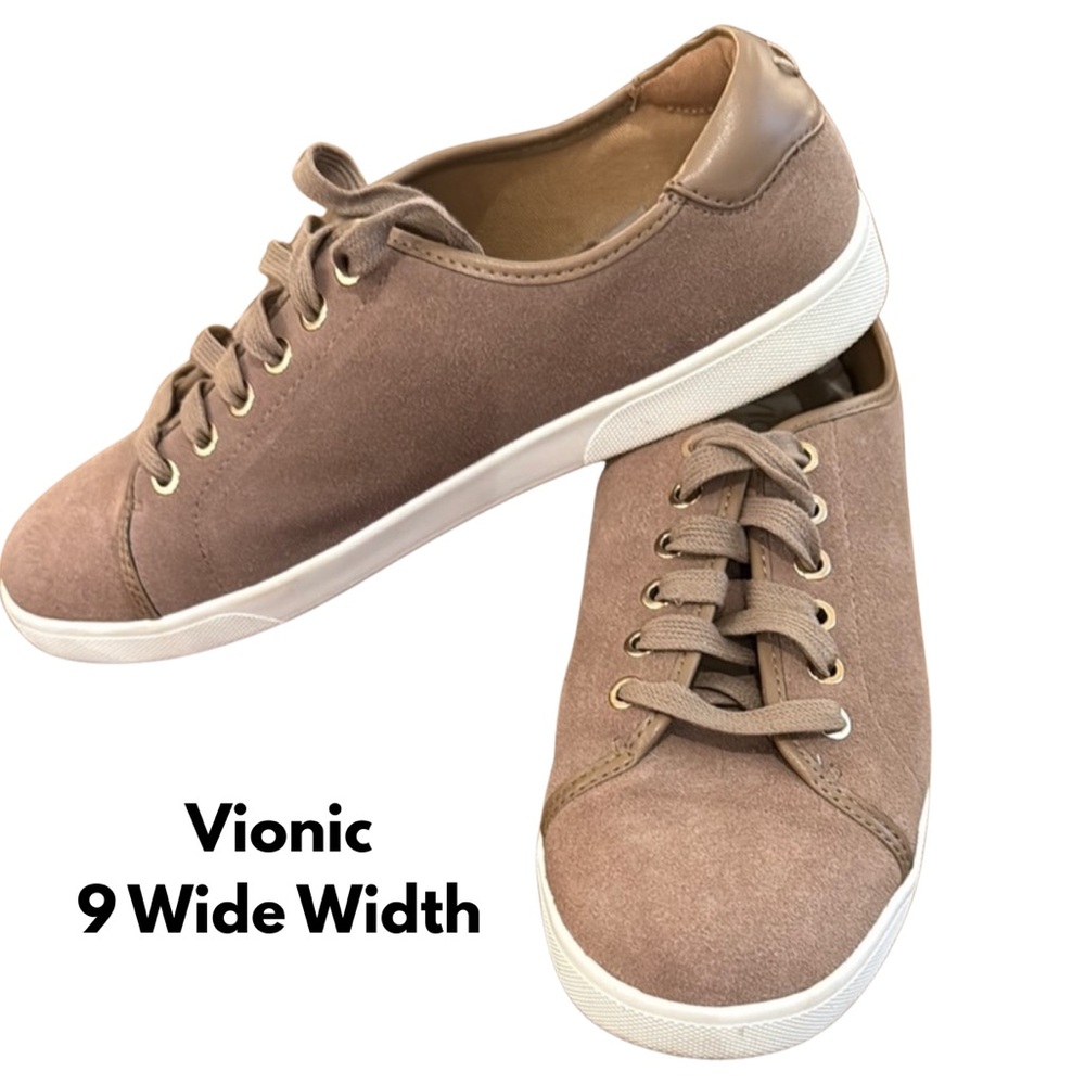 Bionic Women's Lt Brown Brinkley Casual Sneakers Size 9 Wide Width
